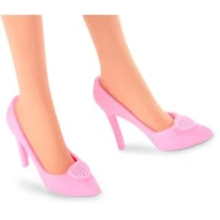 Mattel Barbie Signature The Movie - Margot Robbie Als Barbie Puppe Zum Film Im Rosa-weißen Karo-Kleid, Spielfigur -Kinderspielwaren Geschäft Mattel Barbie Signature The Movie Margot Robbie als Barbie Puppe zum Film im rosa wei en Karo Kleid Spielfigur@@1918858 3