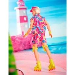 Mattel Barbie The Movie - Ken-Sammelpuppe Mit Inlineskating-Outfit 11 Mattel Barbie The Movie - Ken-Sammelpuppe Mit Inlineskating-Outfit -Kinderspielwaren Geschäft Mattel Barbie The Movie Ken Sammelpuppe mit Inlineskating Outfit@@1919787 3