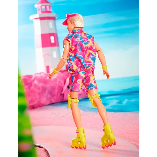 Mattel Barbie The Movie - Ken-Sammelpuppe Mit Inlineskating-Outfit 6 Mattel Barbie The Movie - Ken-Sammelpuppe Mit Inlineskating-Outfit – Bild 4