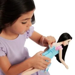 Mattel My First Barbie Renee Mit Fuchs (schwarzeHaare), Puppe -Kinderspielwaren Geschäft Mattel My First Barbie Renee mit Fuchs schwarzeHaare Puppe@@1888848 5