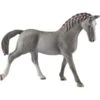 Schleich Trakehner Stute, Spielfigur 2 Schleich Trakehner Stute, Spielfigur -Kinderspielwaren Geschäft Schleich Trakehner Stute Spielfigur@@1ssch02d 30